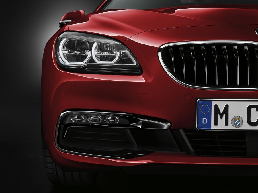  BMW 650i Convertible 2015 года  (фото 9 из 49)